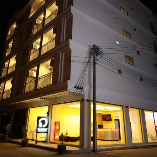 Sharaya Patong Hotel Exterior foto